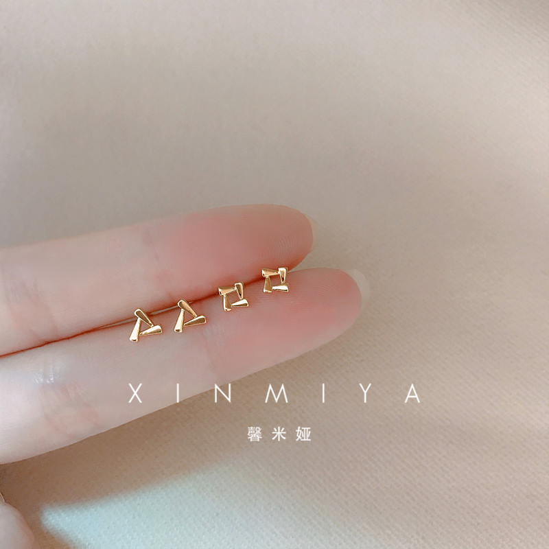 ins几何旋转三角冷淡风迷你耳钉