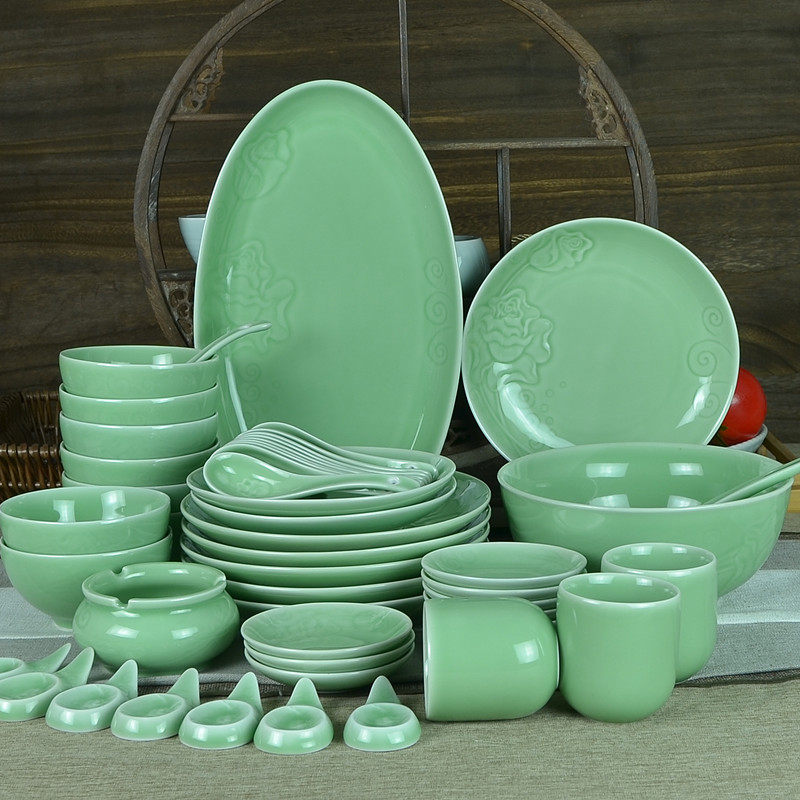 龙泉青瓷餐具瓷器套装中式碗盘圆盘家用陶瓷碗深盘汤菜盘子组合