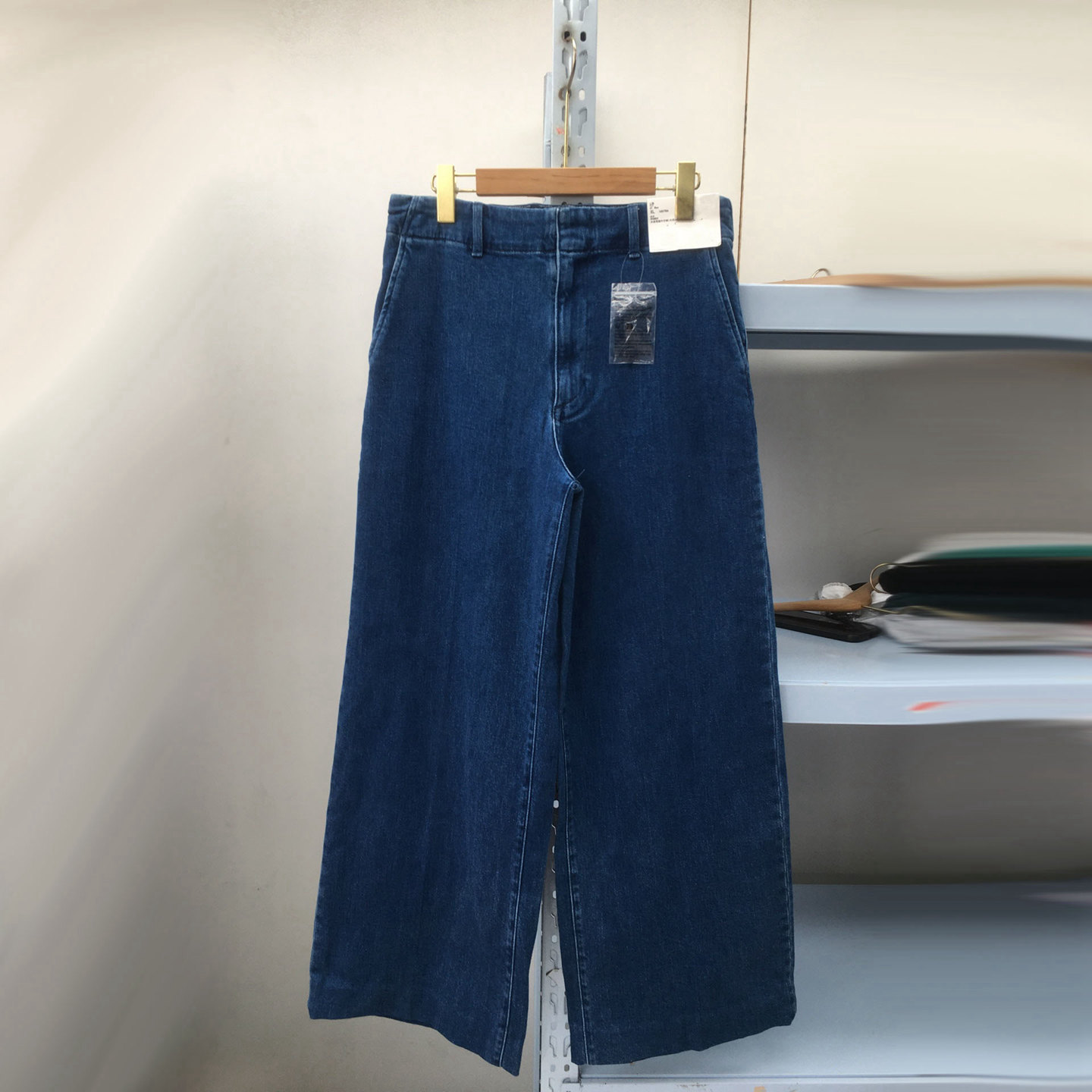 ü系列春秋女款阔腿牛仔裤