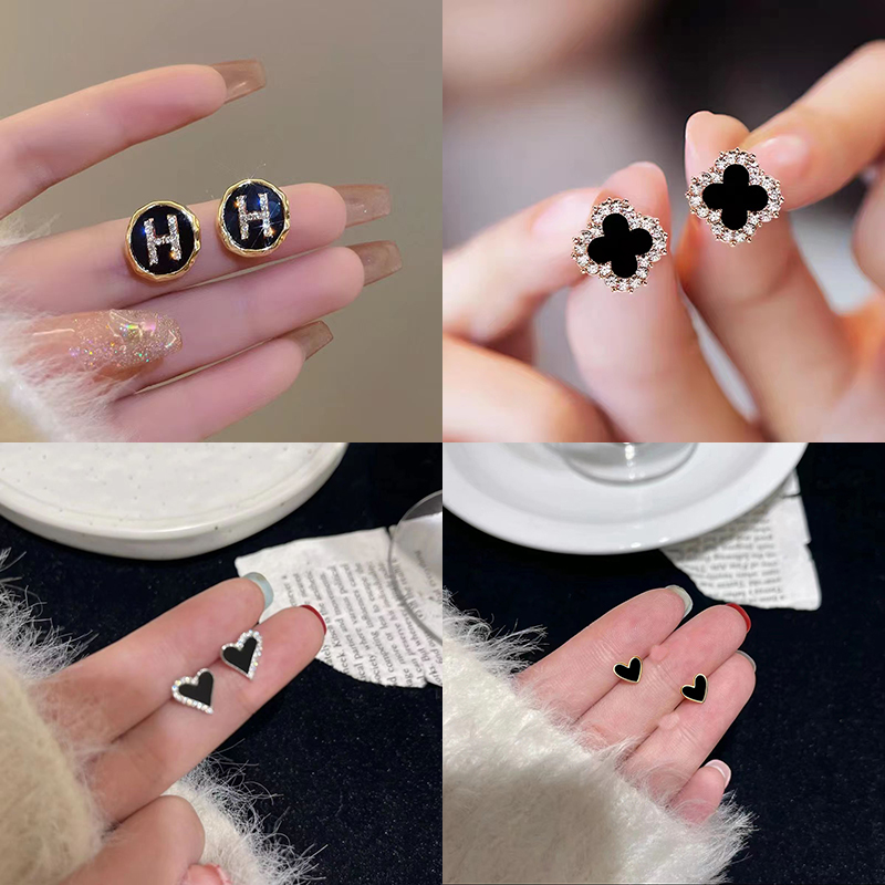 思慕琦气质合金女水钻爱心耳环