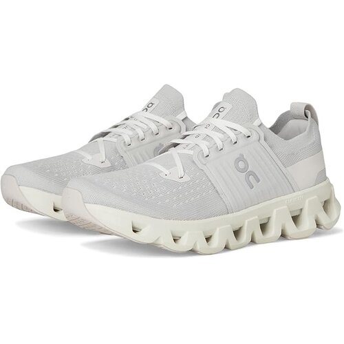 On昂跑美国代购 女士 运动鞋减震跑步鞋 Cloudswift 4