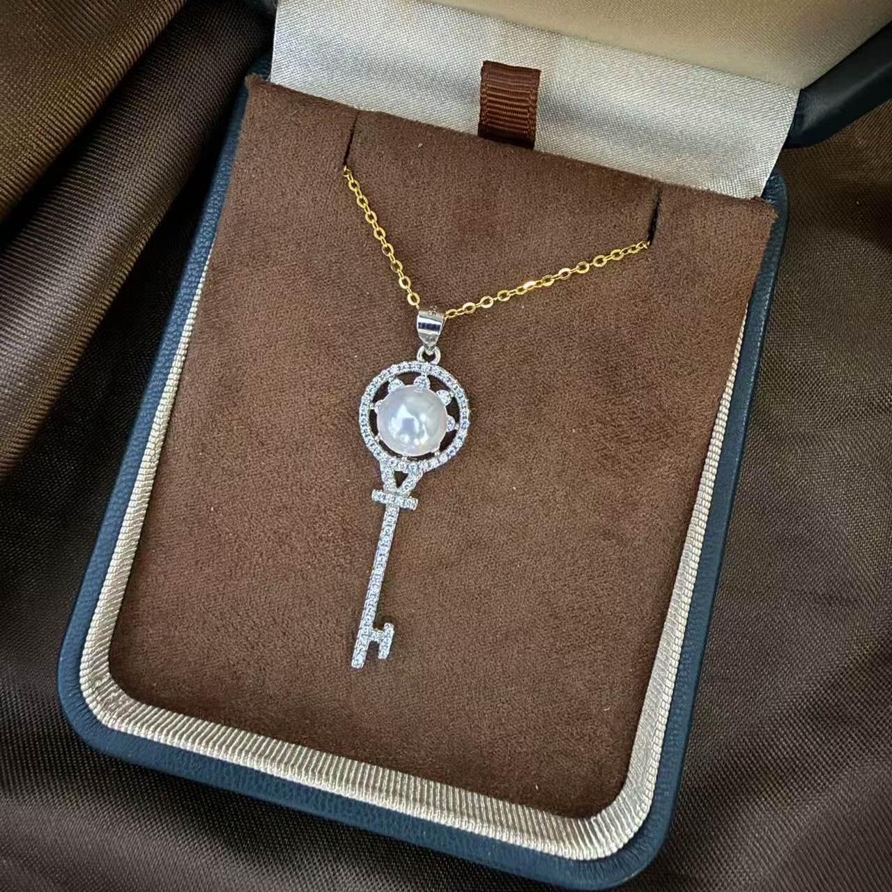 DIY珍珠配件 S925纯银精工钥匙款厚镀吊坠半成品空托重工坠子项坠,饰品/流行首饰/时尚饰品新,其他DIY饰品配件,淘宝优惠券,粉丝福利购,淘宝优惠卷