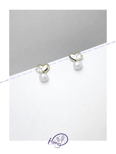 厚耳垂的世界S925银针小众设计感珍珠爱心精致闪亮耳钉耳环耳饰