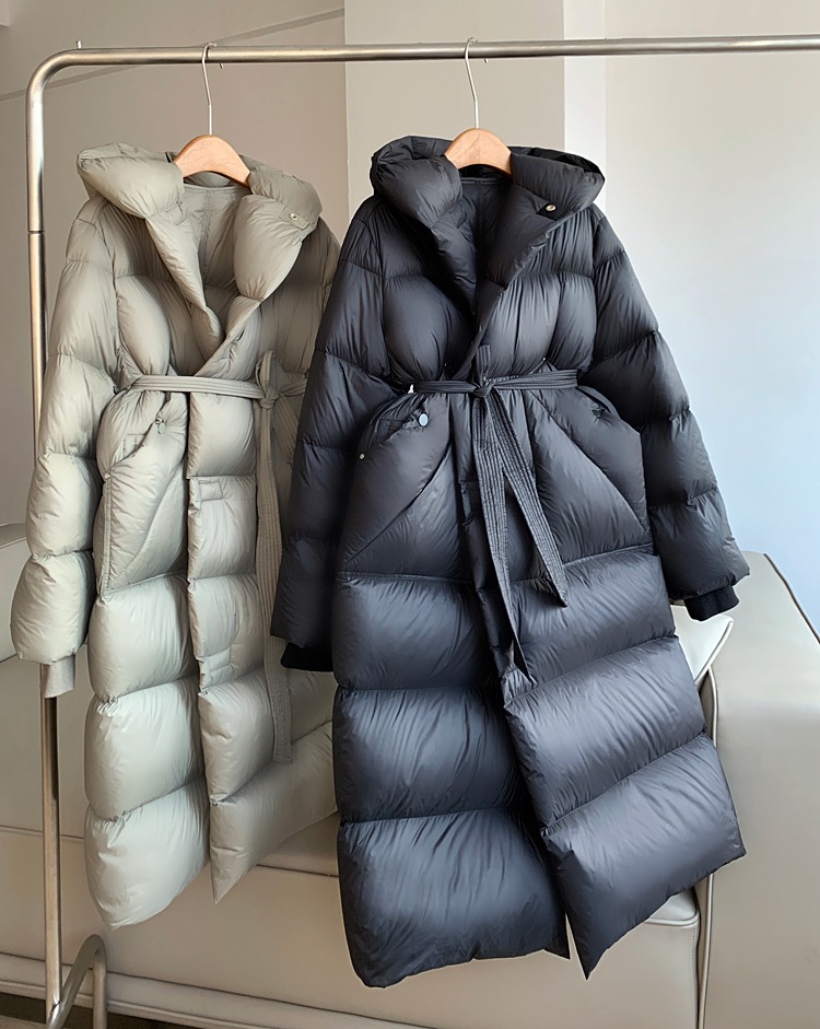 2025年冬新款巫师帽90白鹅绒羽绒服350g收腰明星同款连帽中长款