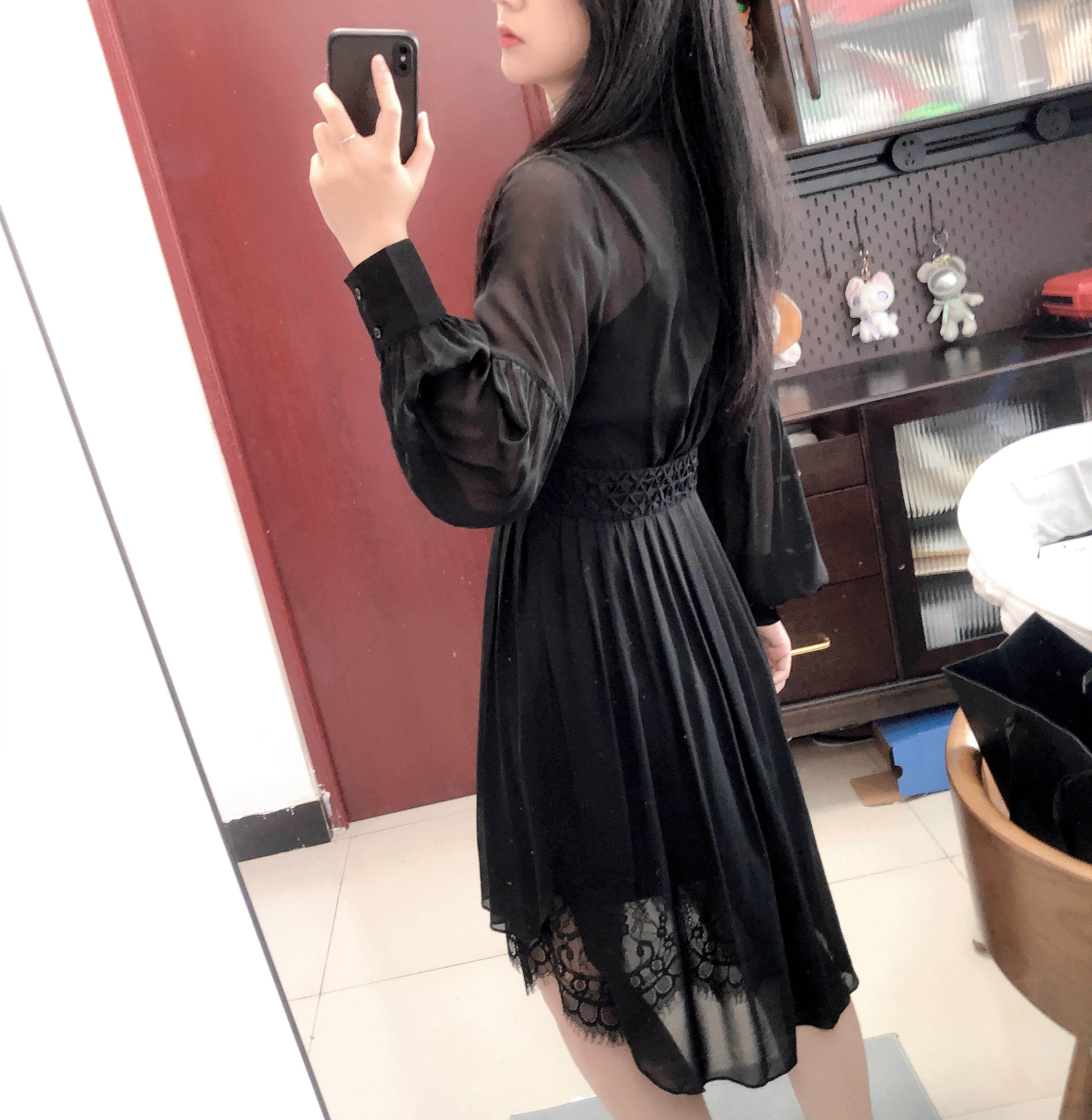 100%桑蚕丝衬衫领蕾丝吊带连衣裙