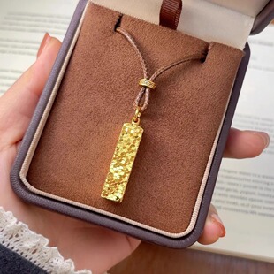 新中式四方来财18K金碎碎冰小金砖金色方形吊坠项链小众女毛衣链