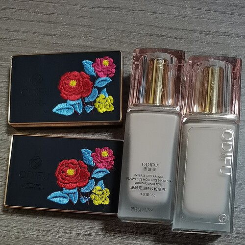打样产品 奥迪芙眼影粉底液 唇釉口红瑕疵品处理