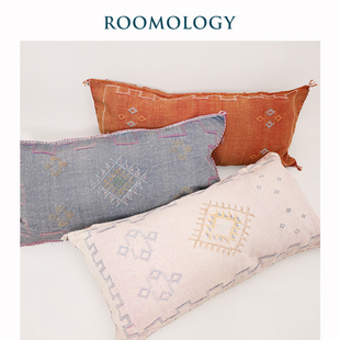 Roomology摩洛哥进口手工龙舌兰丝抱枕床上抱枕套靠垫套腰枕