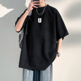 黑色