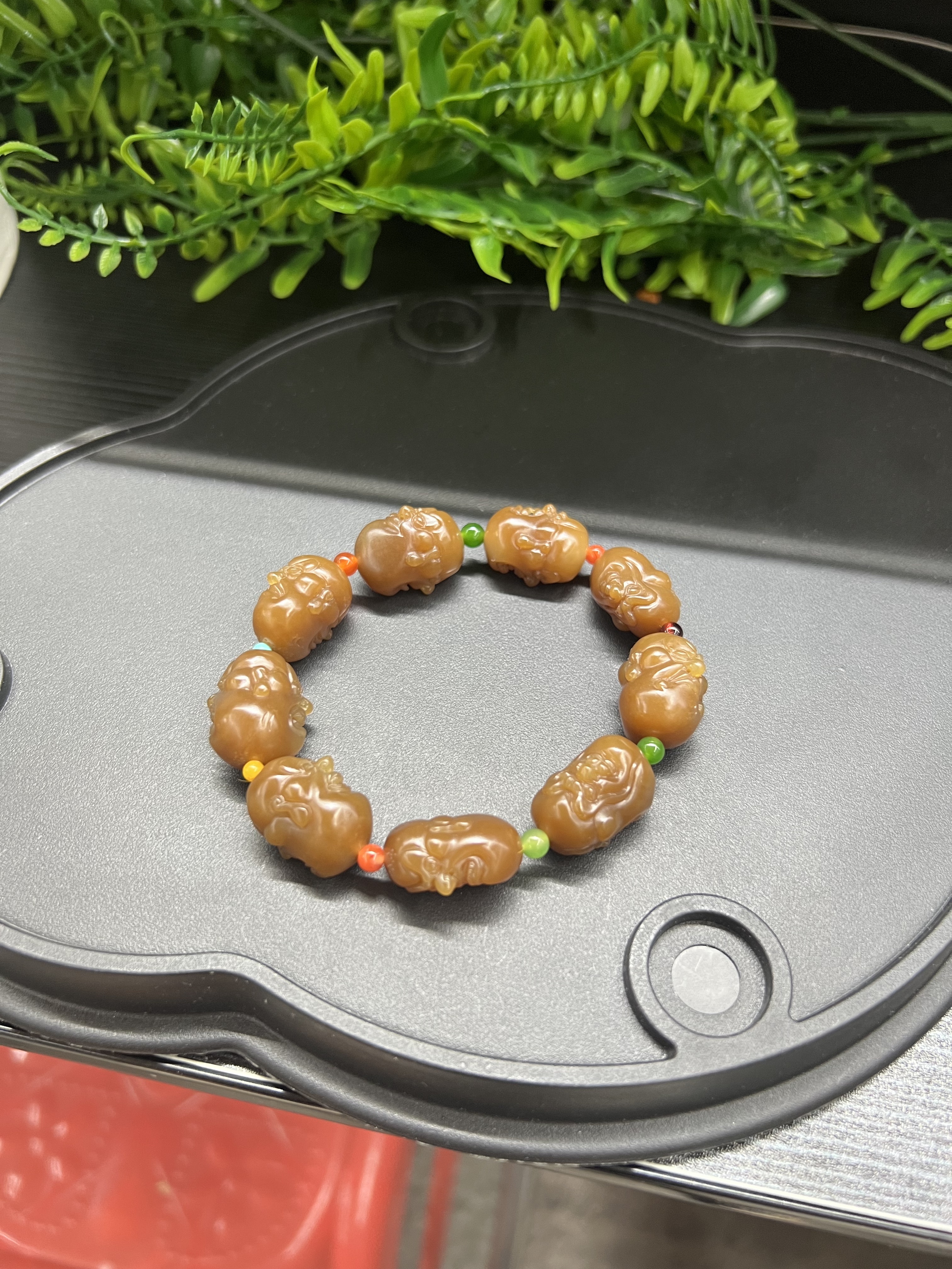 新疆和田玉且末红糖十八罗汉手串