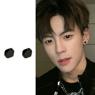 耳钉男生冷淡风黑色简约高级感ins潮流个性新款养耳洞痞帅耳骨钉