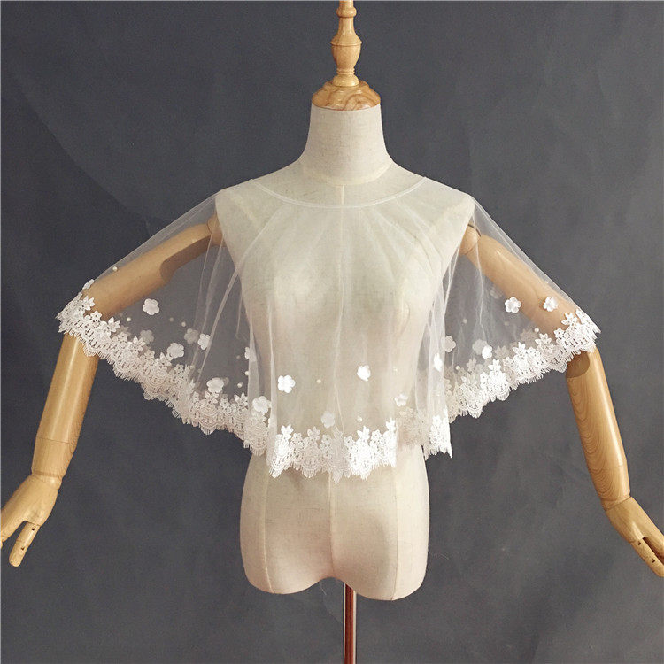 2017新娘结婚披肩网纱粘珍珠粘花瓣斗篷披肩不限身材胖mm婚纱披肩