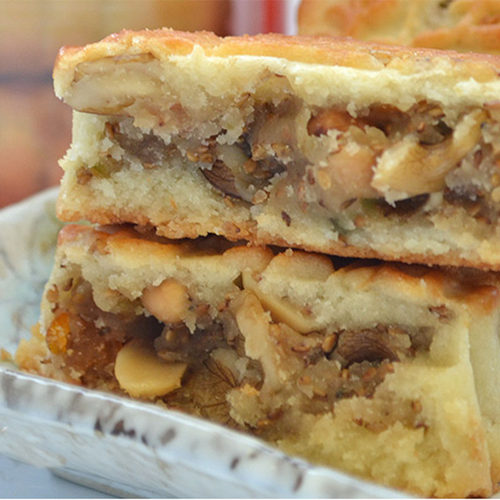 中秋传统手工老公松子仁豆沙月饼
