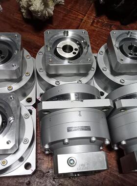 议价VRGFZ-45D120-031-19DB19 行星减速机 工业传动配件维修