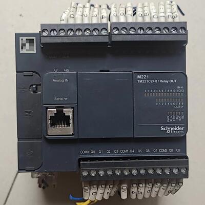 议价TM221C24R PLC模块 工业可编程自动化控制器维修