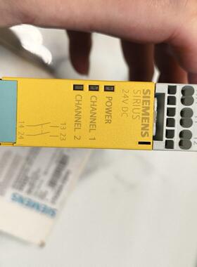 议价3TK2824-2BB40 安全继电器 24V DC 工控自动化配件维修