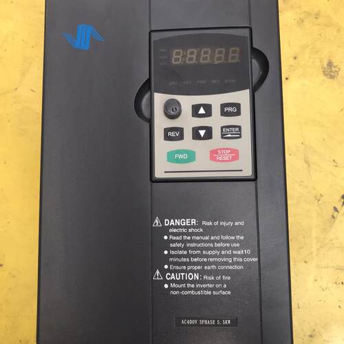 议价NSD055A43A 变频器 三相AC400V 5.5KW 调速控制器维修