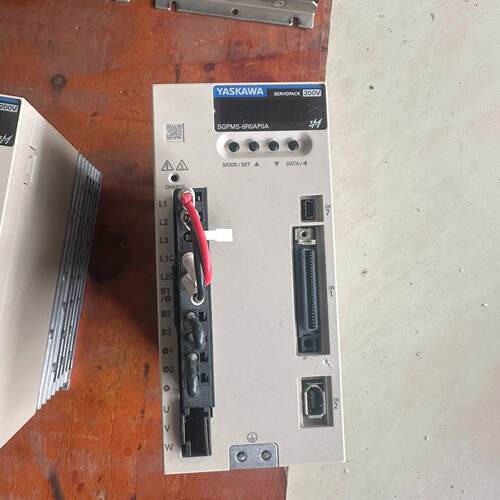 议价SGPMS-6R0AP0A 安川伺服驱动 1.3KW 工控配件维修