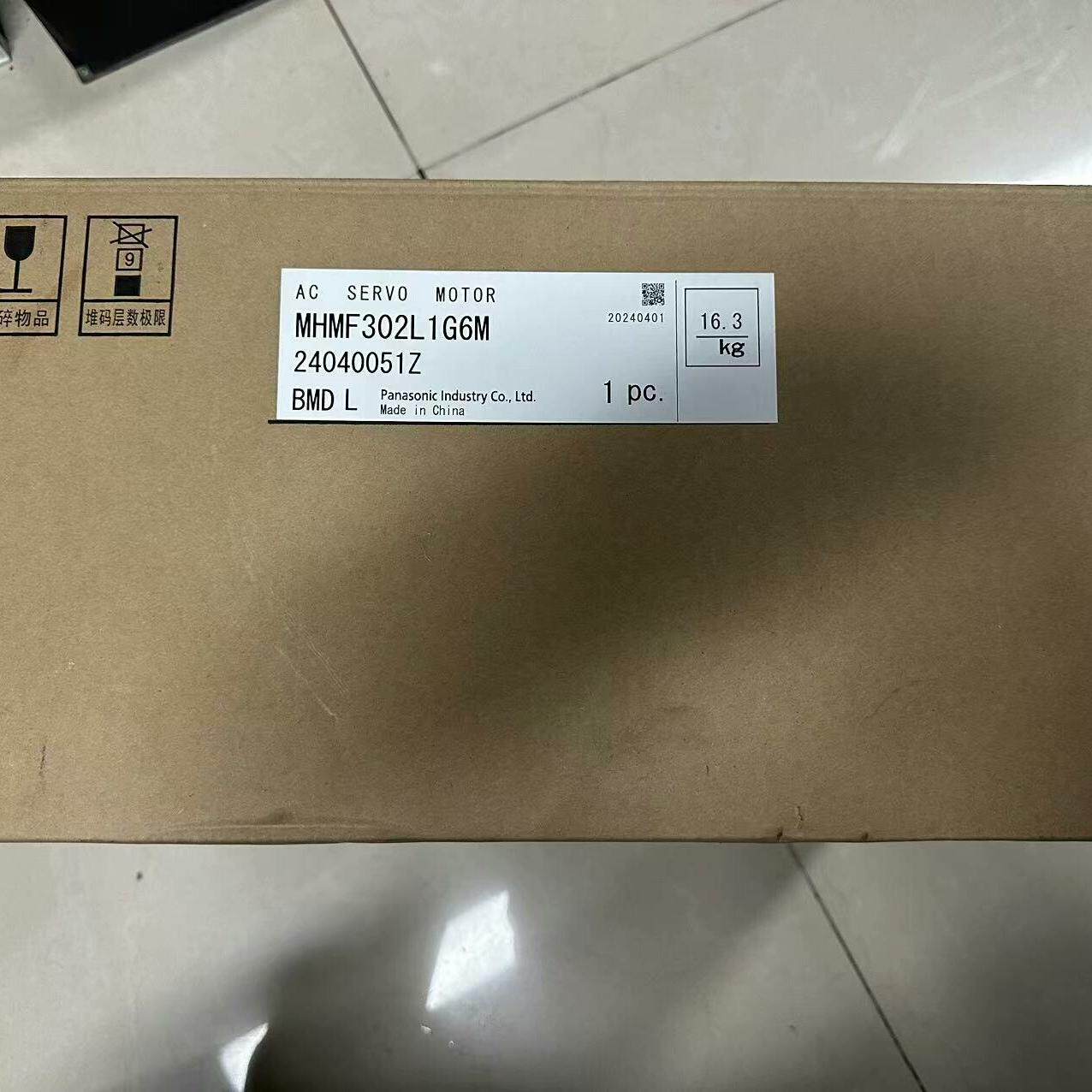 议价MHMF302L1G6M 伺服电机 松下A6 3kw 工控自动化配件维修