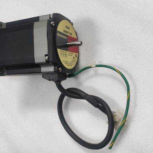 议价ARM911BC 东方马达步进电机 加长90型工控自动化电机维修