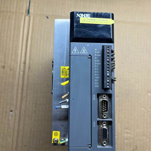 议价DS3E-21P2-PFA 伺服驱动器 工业工控自动化设备配件维修