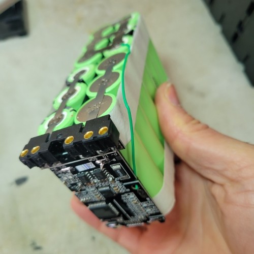 维修EX1R/EX280摄像机国产电池BP-U60/U65/U90/Z280V/FX6/FS5用的