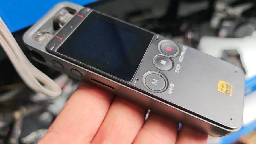 4月20日北京【京械5618】单位淘汰报废处置sony录音笔一台网络拍卖公告