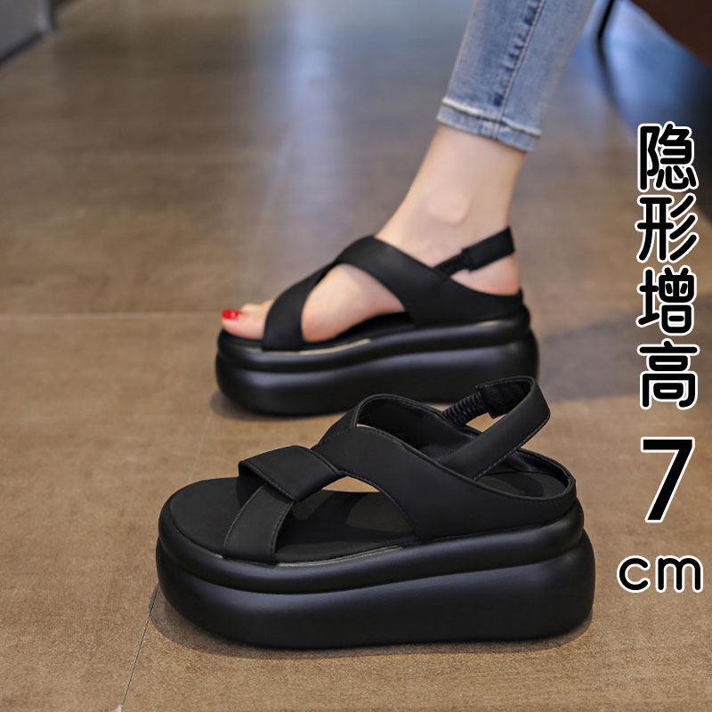 香港真皮厚底罗马凉鞋女夏外穿2026新款爆款小个子松糕休闲沙滩鞋