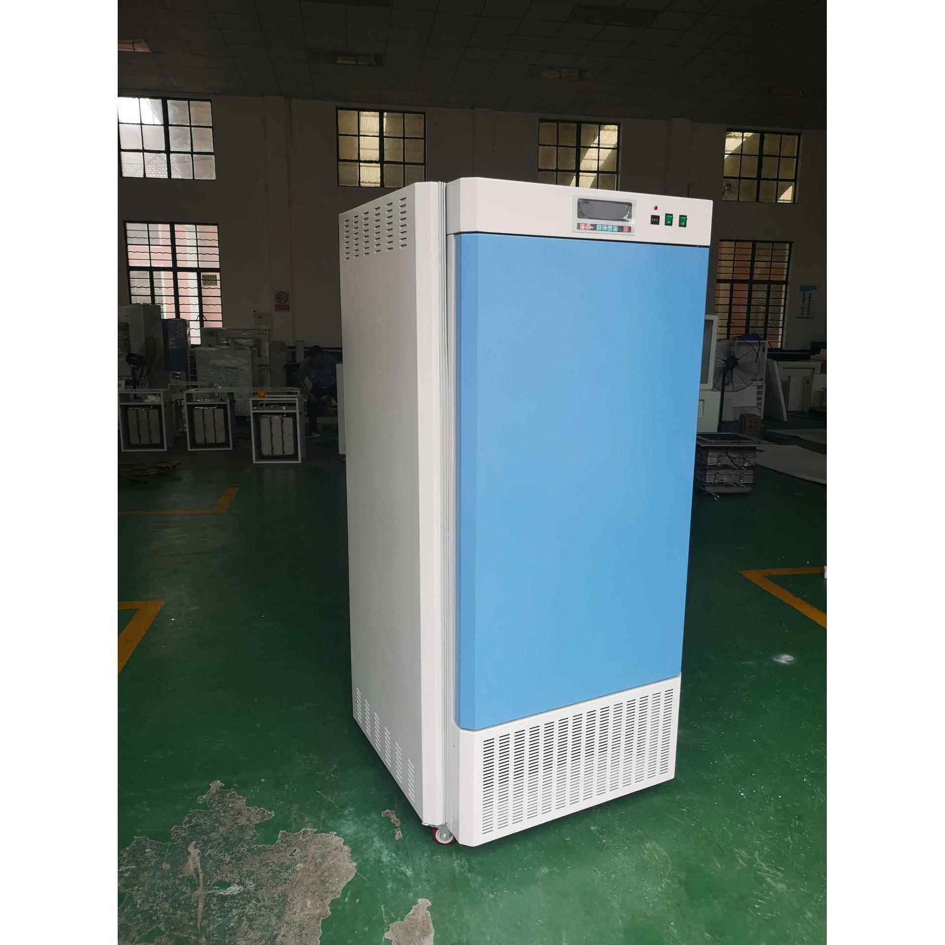 上海厂家定制大型环境人工气候培养箱PGX-1000植物生长箱