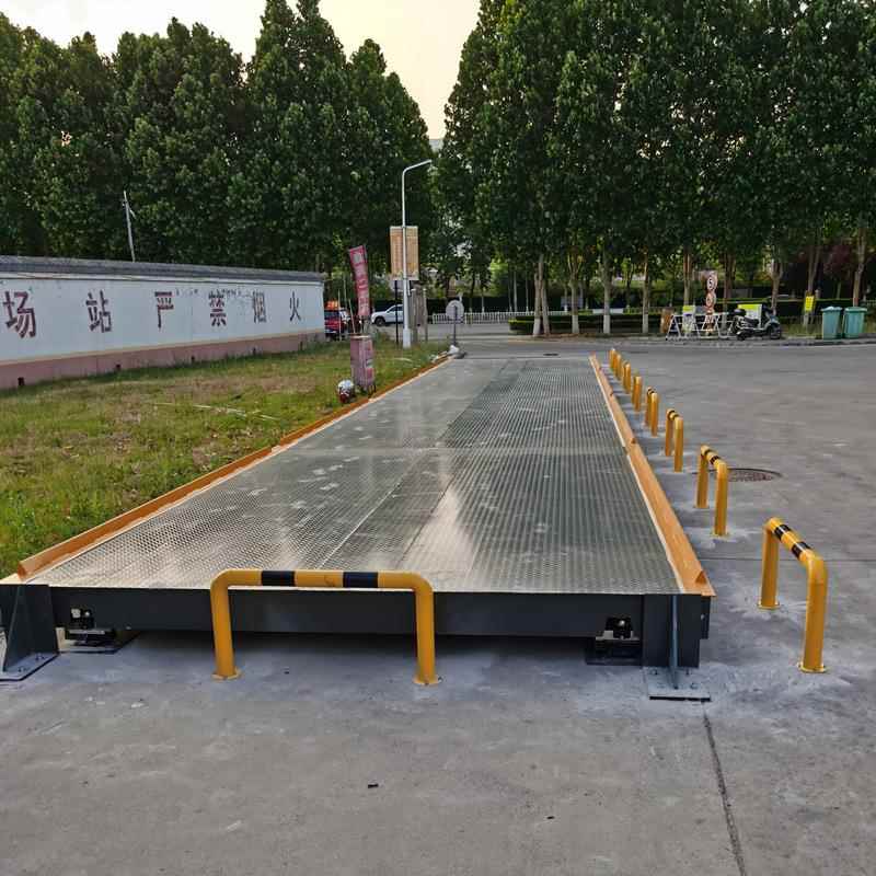 湖  100吨磅秤价格 16米SCS-100T18米 防爆北型 汽车衡包装源头工