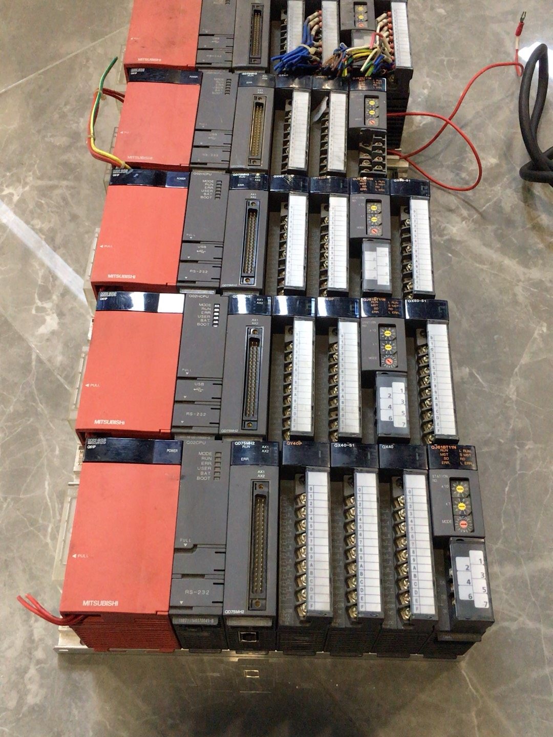 三菱Q系列PLC，Q61P，Q02HCPU，QD75MH2，