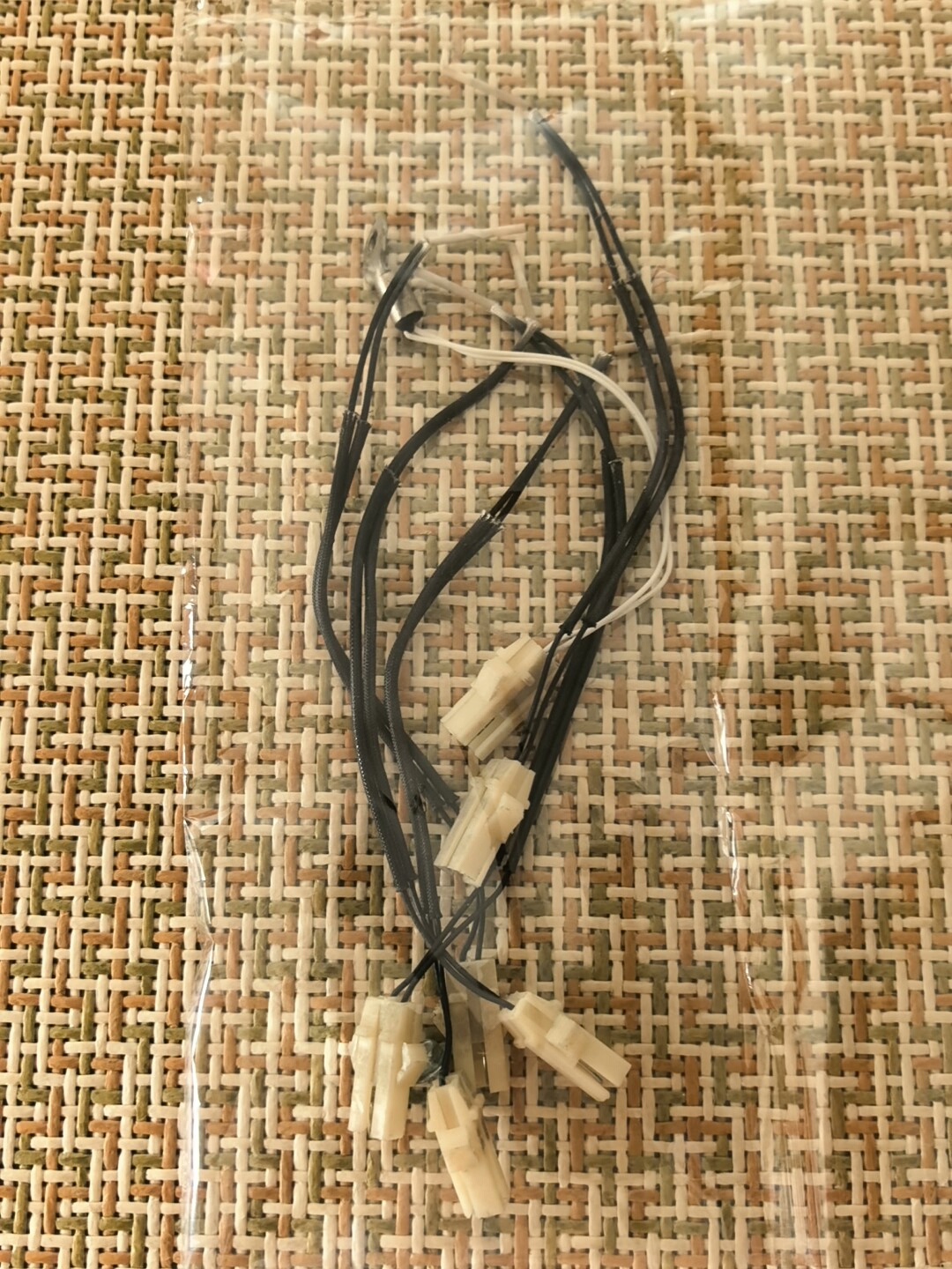 奥西 600工程机 ，热敏电阻。每个40元。