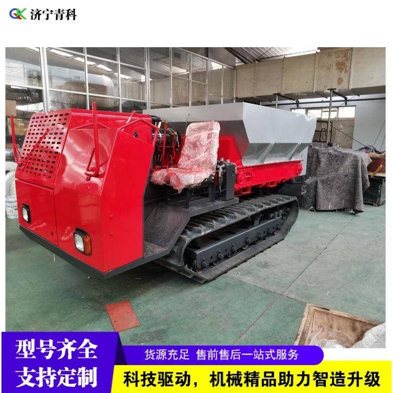 复杂地形牛羊粪抛粪机自带动力水稻田撒肥机农用履带式撒粪车