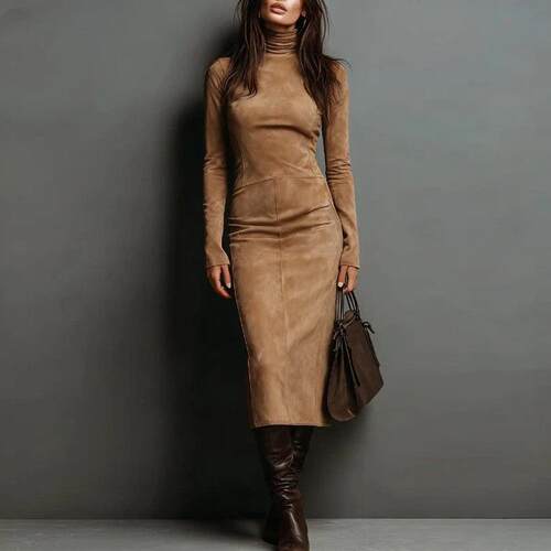 Long sleeved base dress for women to look slim, paired