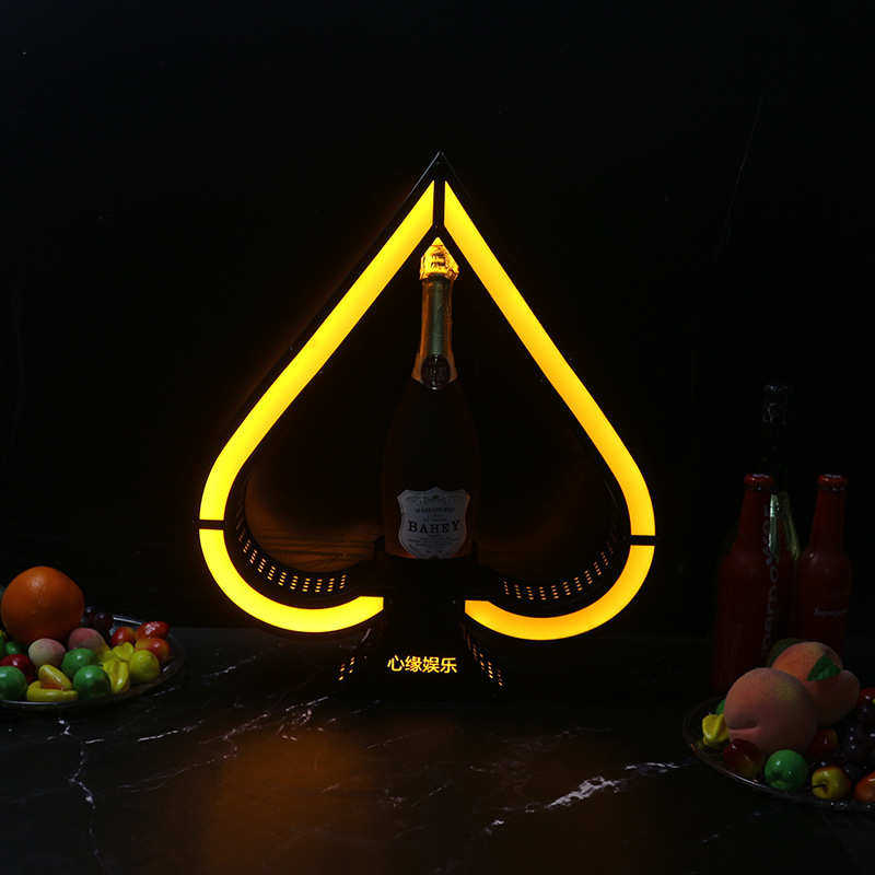 清吧发光黑桃A酒座洋酒展示架酒吧创意香槟底座铁艺黄光酒座