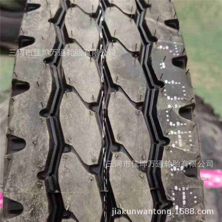 正新轮胎 货源7.00R16系列钢丝轮胎 定载等车辆用