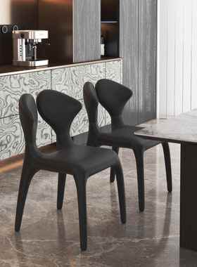 2025新意大利Normcore设计师餐椅家庭餐厅岛餐桌和椅子高端黑色靠