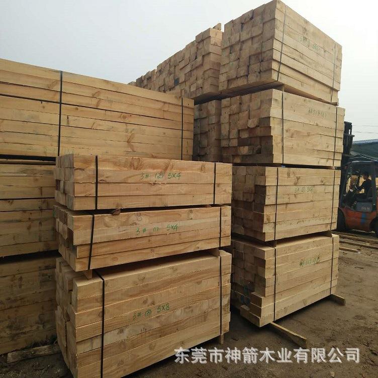 木料方料厂家建筑木方松木适用于建筑工地等场景规格多样图片