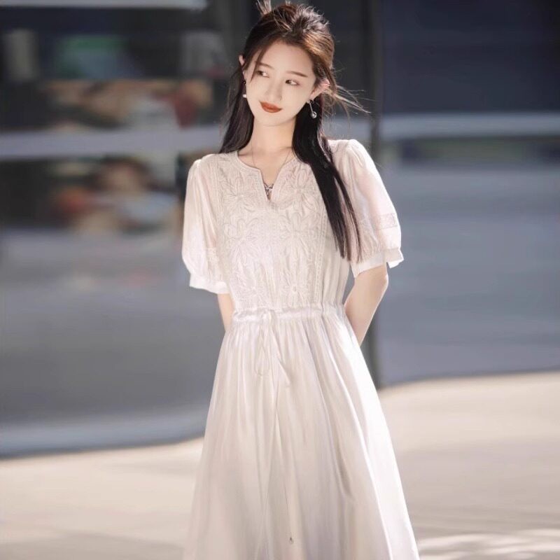 欧洲站法式白色连衣裙2025新款女夏季小个子气质高级绝美仙女长裙
