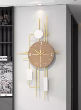 款网红挂钟轻客厅2025新钟表简约现CMG代大气家用时尚挂墙时钟创