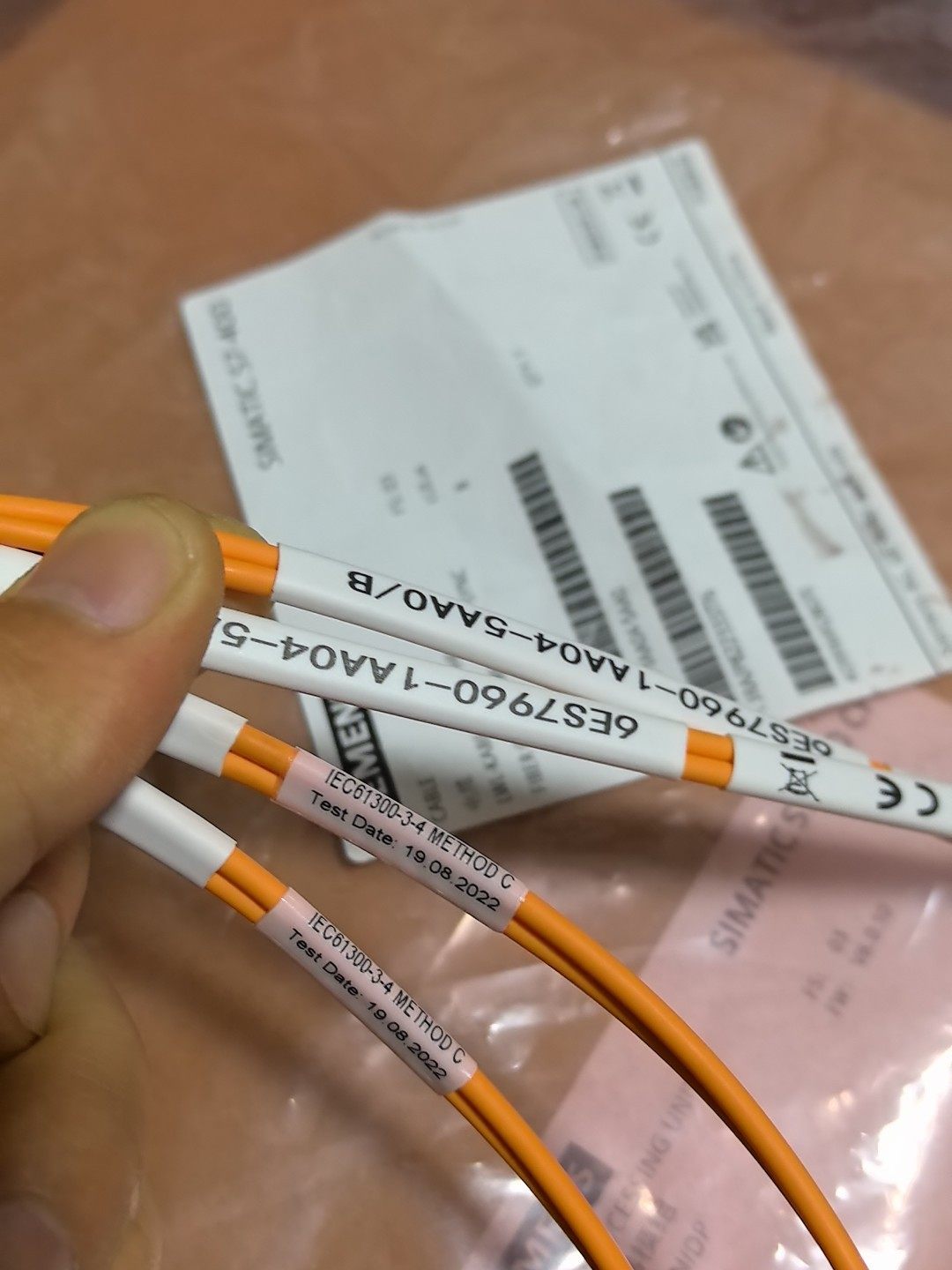 6ES7960-1AA04-5AA0/B同步光缆有2对