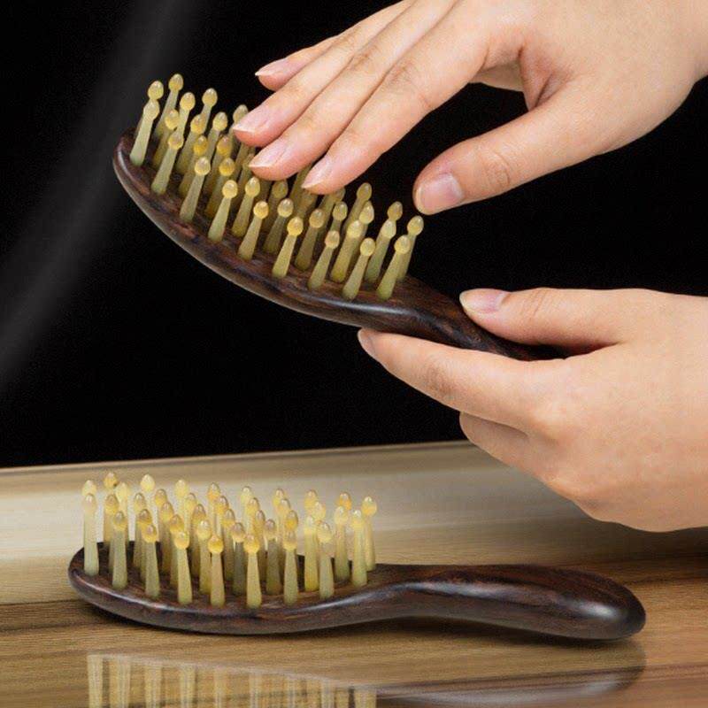 老豆妈高端檀木头皮按摩梳女士专用头部经络羊角梳子大宽齿木梳牛