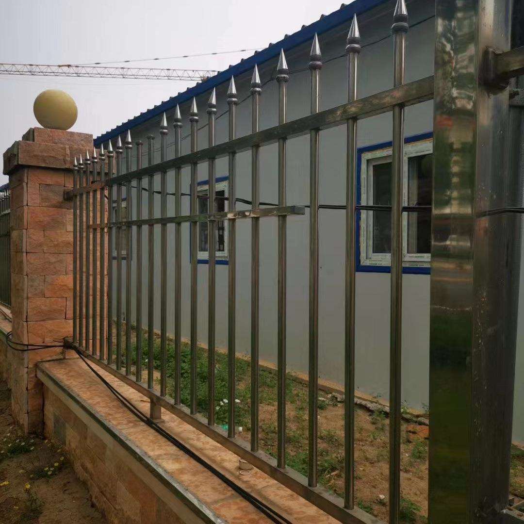 锌钢护栏小区学校不锈钢护栏别墅楼顶围栏栏杆工程建筑不锈钢围栏