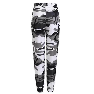 Camo printed high-waisted overalls女士时尚迷彩印花高腰工装裤