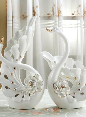 现代天鹅陶瓷花瓶酒柜客厅电视柜摆件家居创意装饰品结婚礼物乔迁