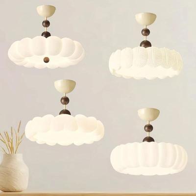 法式奶油风卧室吸顶灯中古风儿童房间主卧灯具2025新款云朵吊灯