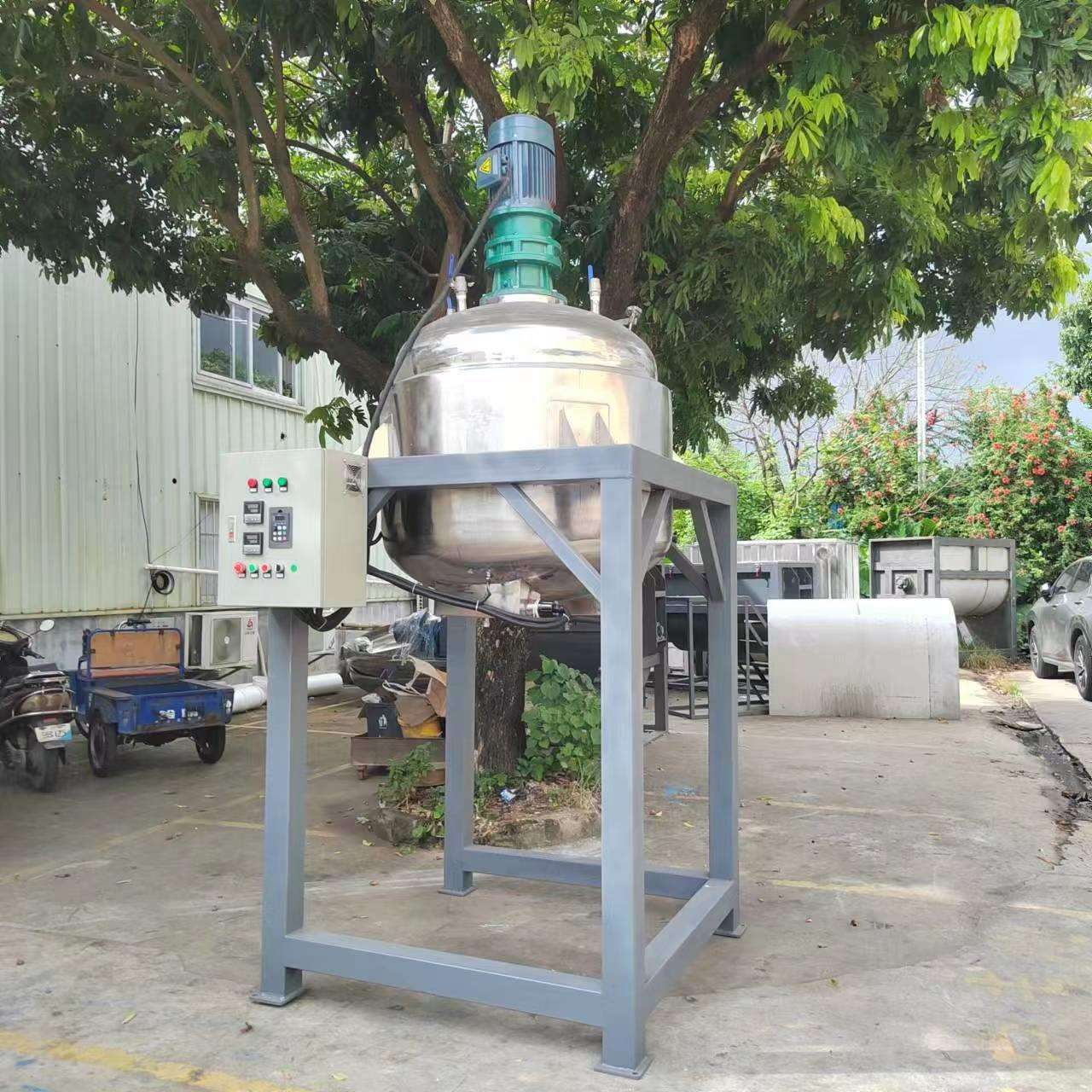 厂家供应半开盖液体搅拌锅304不锈钢胶水恒温拌料机聚丙烯反应釜