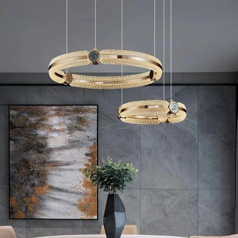 轻奢客厅水晶吊灯后现代极简约2023年新款设计师餐厅卧室创意灯具