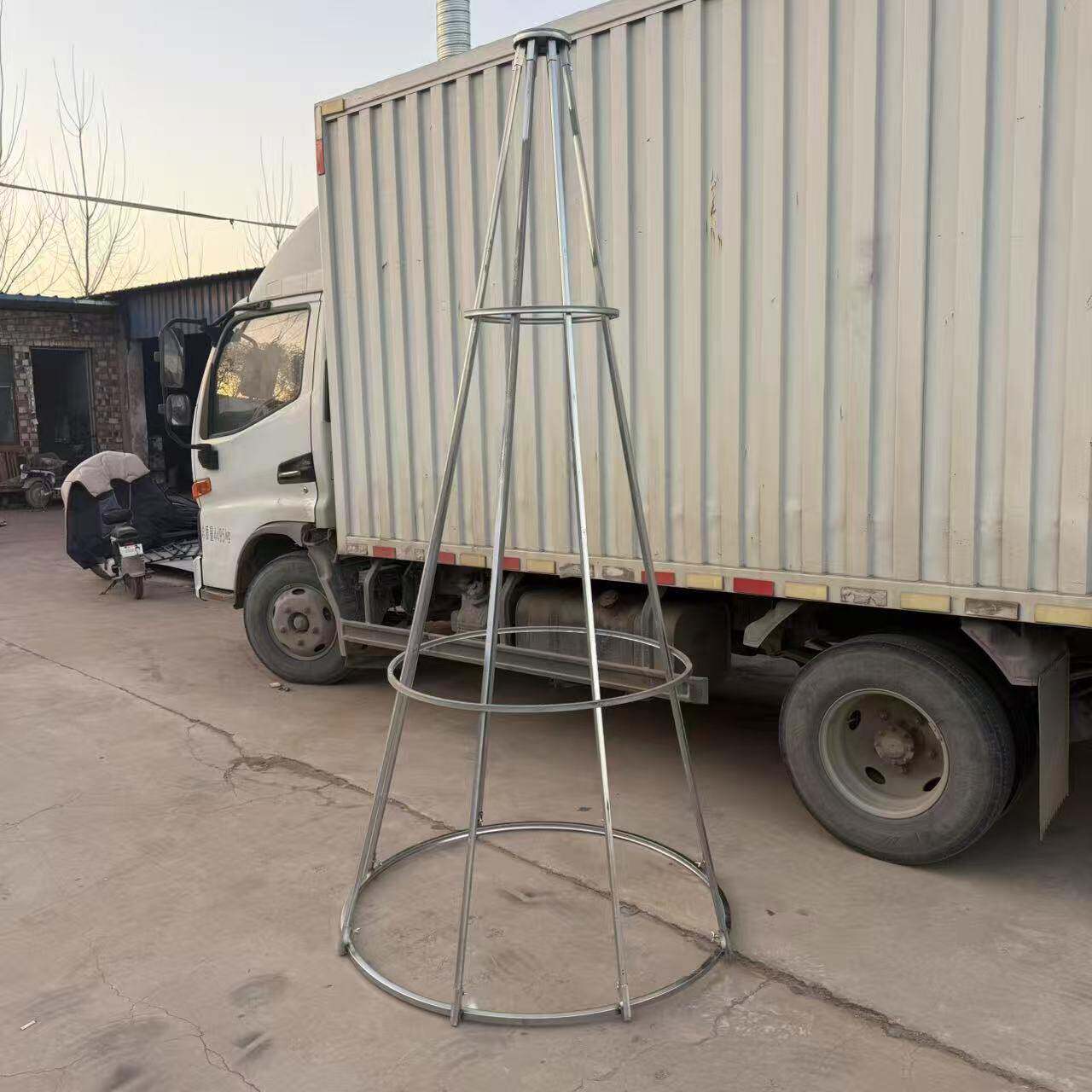 新款铁艺婚庆道饰大型圣诞树户外具框架场花筒装商TJY架子