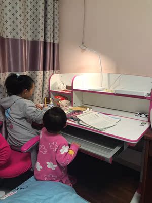 揭秘一起来分析下娃娃健儿童学习桌怎么样，甲醛有超标没有？